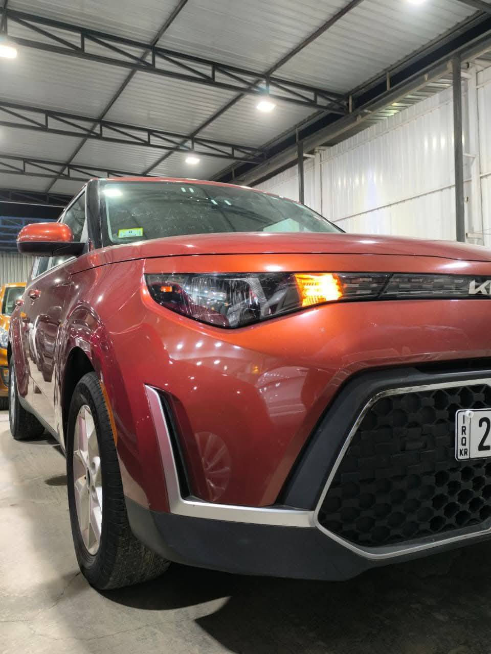 للبيع كيا صول 2023
وارد امريكي دخول جديد 
--------------------------
 * المواصفات * LX
• رادار تحديد مسار مثبت سرعه 
• تحكم ستيرن جهتين 
• ويل كب 
• شاشة اندرويد أوت - أبل كار بلي 
• كاميرا خلفية 
• اتو بريك خلفي
• محرك 2.0 دوش
• داخل لونين
• تحذير النقطة العمياء 
• شاشة اعطال
• باقي المواصفات موضحة بالصور 
------------------------
الضرر.
صور الحادث مرفقة بالمنشور 
السعر ((140 )) 💸💸 قابل للتفاوض 
للاستفسار الاتصال على الارقام التالية 
📱- ‏ ***********ترهم بيع أو مراوس
