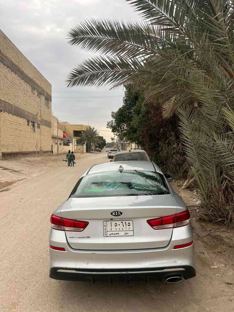 كيا اوبتما مديل 20 وارد امريكي حادث موضح بالصوره ربع جاملغ وبنيد بدايه
السياره حساسات شاشه تحكم ستيرن رادارات سرعه كامره شاره مري 

حداديه جديده قبل أسبوع جددتها  وتخم تاير جديد 
السياره جاهزه من كلشي مكينه وكير  مكفولة
ماشية 90 ميل
السعر 145 وبيهة مجال بسيط
العنوان بابل / القاسم
***********
