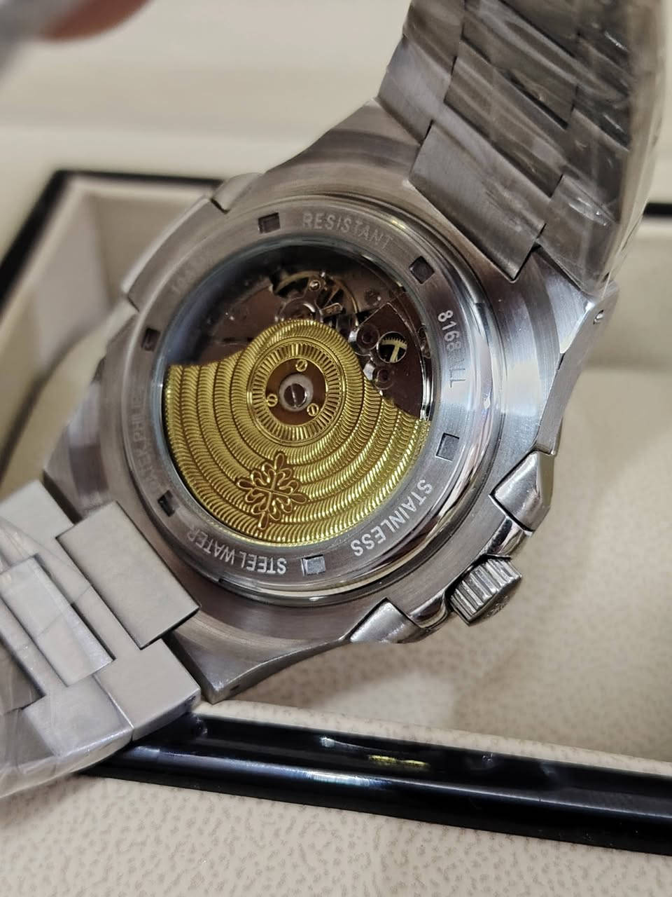 Patek phillippe Nautilus
ماستر كوالتي اوتماتيك


**إذا كنت صاحب هذا الإعلان وتريد حذفه لأي سبب، رجاءا أرسل رسالة إلى الدعم الفني**