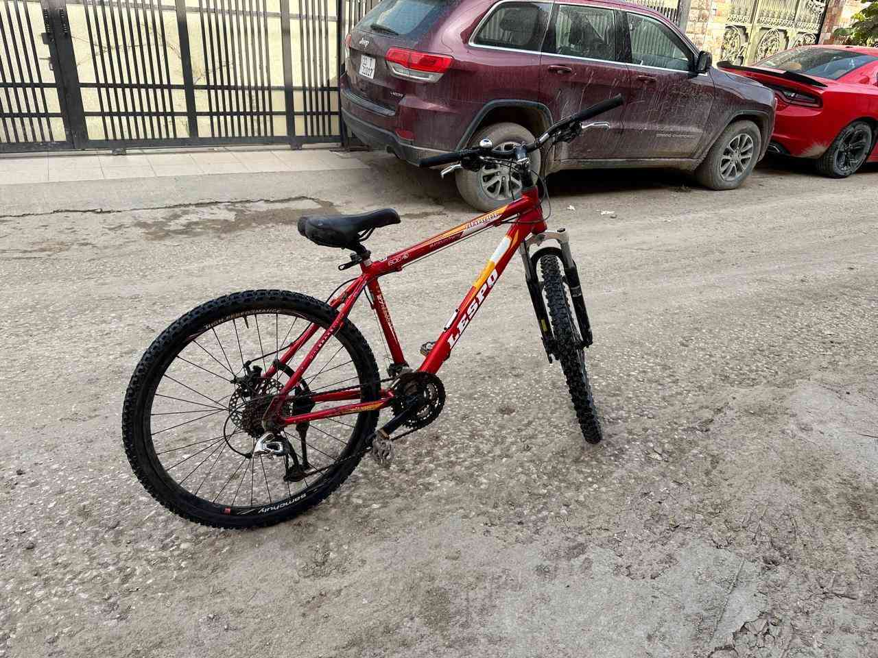 السلام عليكم
بايسكل جبلي للبيع باله كوري اصلي استخدام قليل
دبلات
حجم 26
9 كير
سعر 180 الف و بي مجال


**إذا كنت صاحب هذا الإعلان وتريد حذفه لأي سبب، رجاءا أرسل رسالة إلى الدعم الفني**