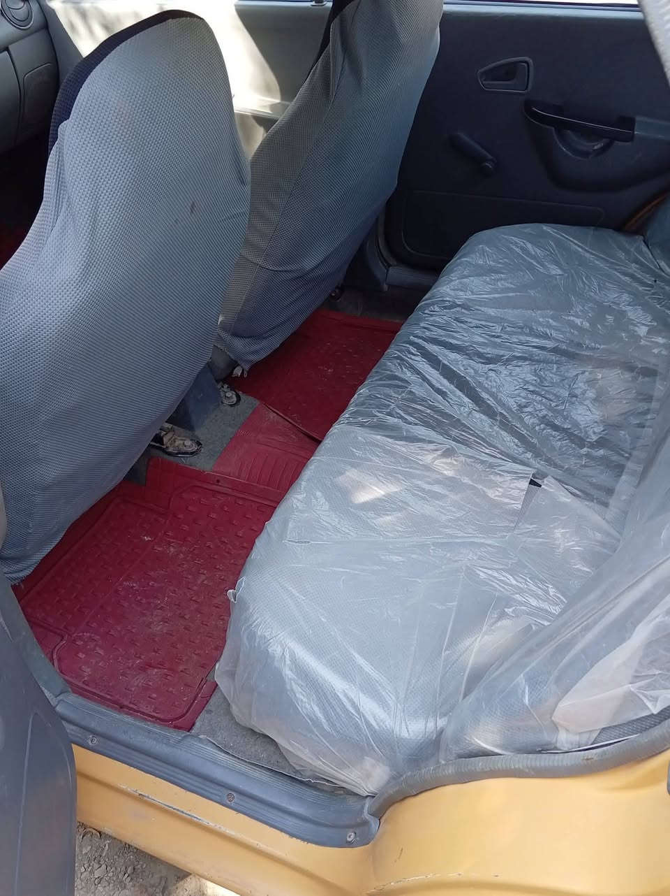 سلام عليكم سايبه للبيع موديل 12 محرك وكير كفاله ترايك وين ميعجبك تخم تاير جديد حداديه جديده رقم احمر راعيها يمي شوكت ميعجبك يداور سنويه كرتونه السعر 13 وبيها مجال مكاني رميثه الرقم *********** بي واتساب
