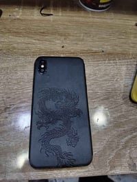 آيفون X • ٦٤ • ظهره مكسور