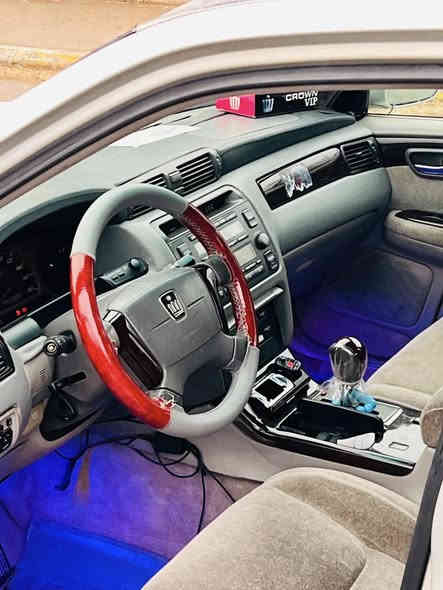 سەرەتا بەناوی خوا 
مەلیکە بڕاوە ٢٠٠١ دیفۆڕ بچوک
کامل مەسرەف کراوە 
بێدەعم و لێدراو
سعری ٣٤$ معامەلەیەکی کەم
شوێن سەیدسادق
ژ.م ***********
***********
