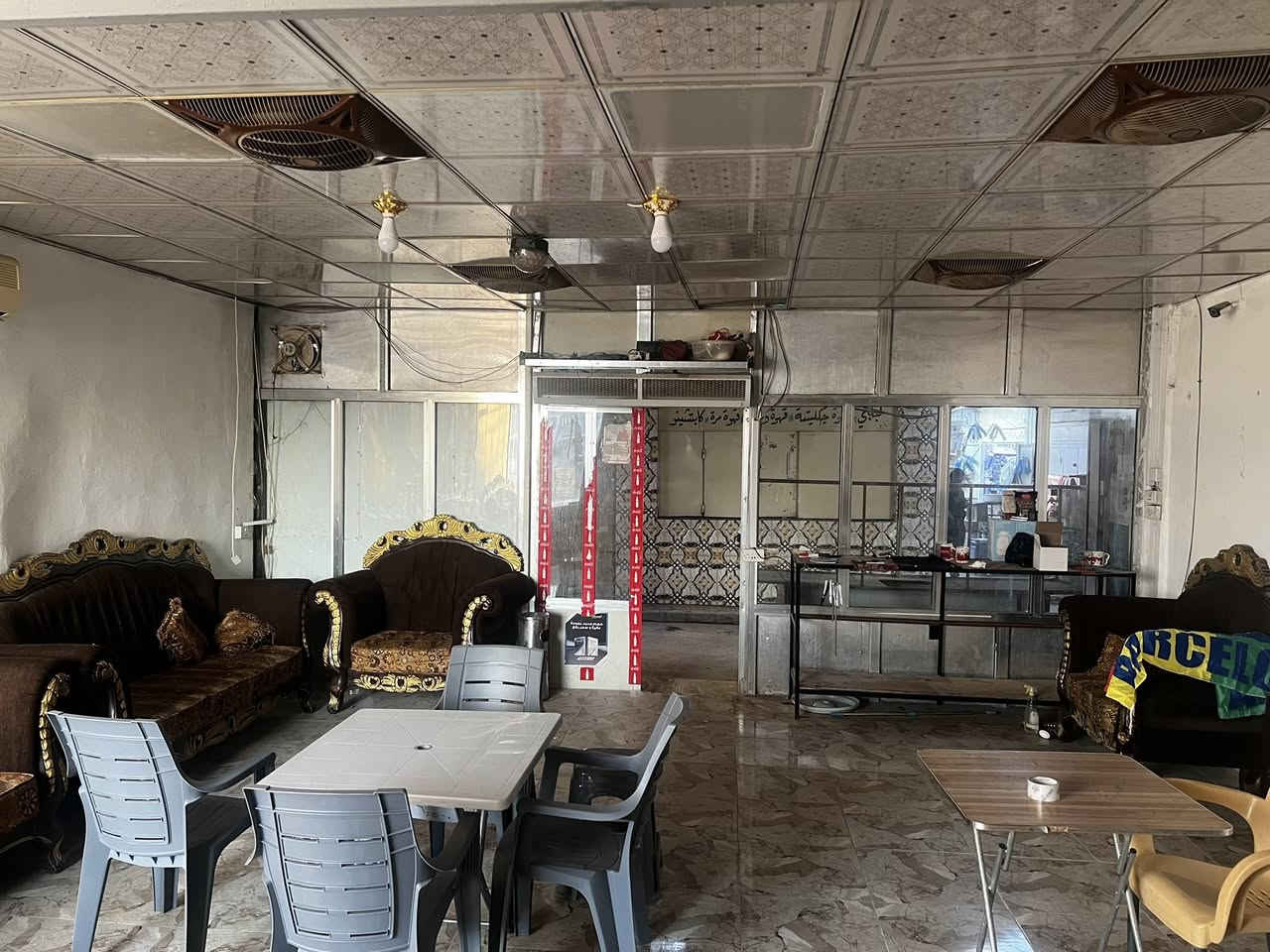 اعلان محل للبيع او للايجار
عنوان مجمع الاخاء سوق السنتر 
للاستفسار ***********
