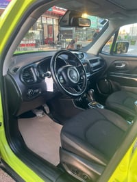 جيب رنكد موديل ٢٠١٨ مكينه ٢٤٠٠ حادثه كما موضح بل صوره باقي السياره كفا...