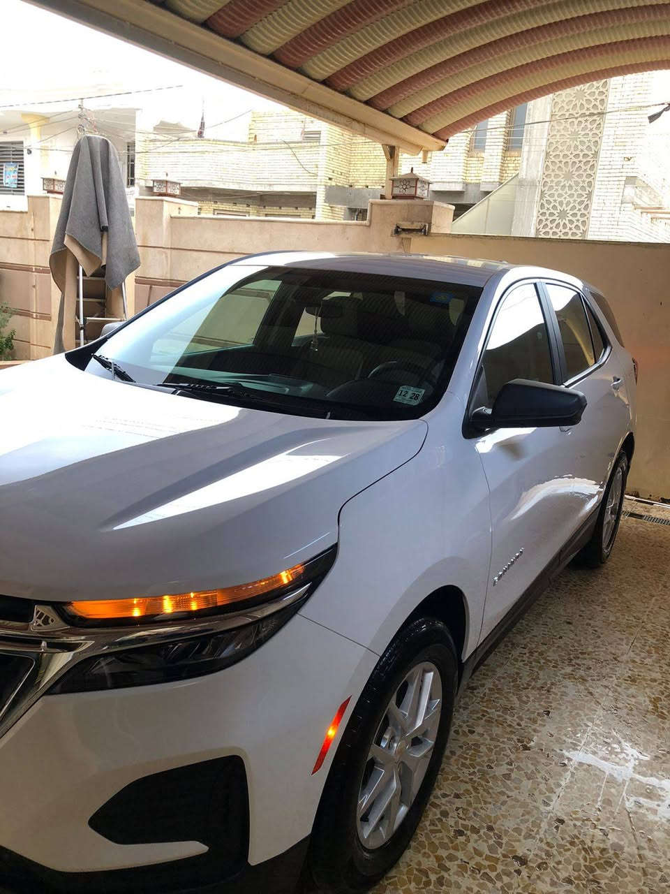 سلام عليكم للبيع  
شوفر ليت كوينس موديل 24  LT  
رقم ميسان انكليزي 

 ((بجم كبس شركه بدون ايرباك))((   ماشيه 10 آلاف ميل سياره جديده جدا بمعنى الكلمه)) 

((حادث خلفي)) تعمير وصبغ قبق الجنطه صوره الحادث مرفقه بل منشور ) 

السعر ( 205 ) وبيها مجال بسيط 
مكان السياره ميسان الاستفسار رقم *********** أو ماسنجر
