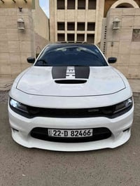 للبيع تشارجر daytona  محرك 6400  مديل2021 مواصفات الدايتونه معروفه  ال...