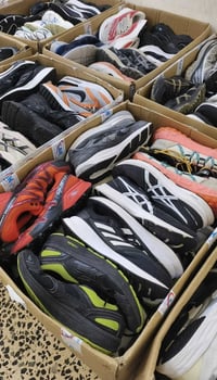 احذيه باله أوربي فول كريمي جمله فقط تواصل ٠٧٧٣٤٤٩٧٩٥١