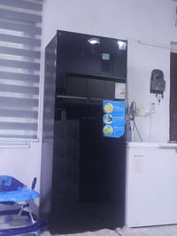 ثلاجه جديد لوك لبيع سعر 275 شراي هاي رقمي07728915469