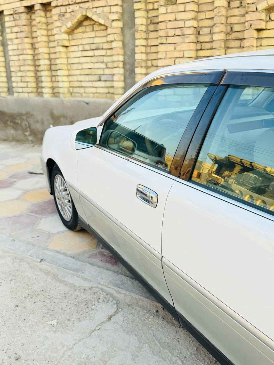 ملكه ادوات 
كص جنطه 
مكاني ميسان 
نهايته 30 قفل متوازي ع بيعته 
***********
