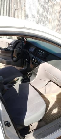 جيلي موبل للبيع موديل 2013رقم بغداد مشروع وطني سنويه ل٢٧  مكينه وكير ك...