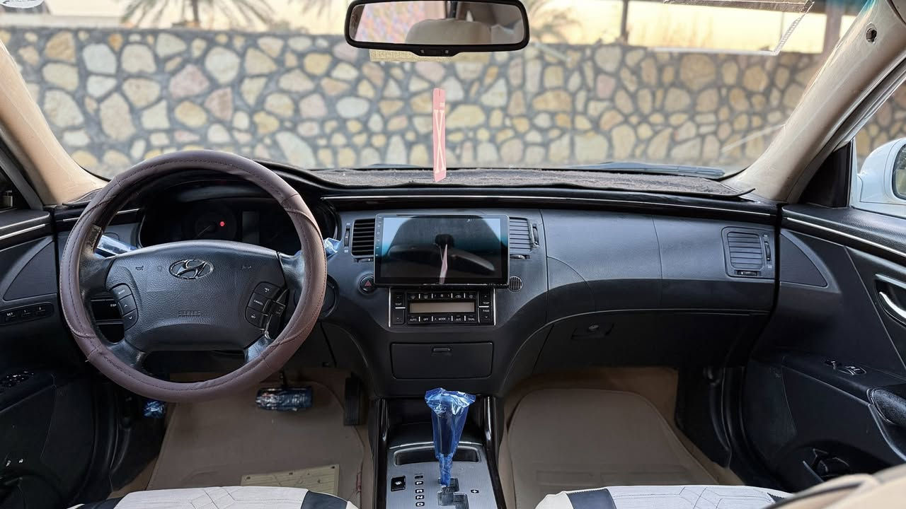 هونداي ازيرا موديل2009 

فول مواصفات 1/1 الكاصد

خليجي/ بيه فقط نص قطعه صبغ بدون ضربه بدون داخل شرط

رقم اربيل دولي

6 سلندر "3.300

السيارة جاهزه مكينة وكير وحدادية وتخم تاير ماعايزة اي شي

 المكان /بابل /الهاشميه

السعر:112 وبيه مجال 

***********
‭0778 077 2600
