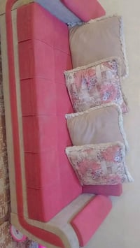 تخم • ٧ مقاعد • بدون تلبيسه