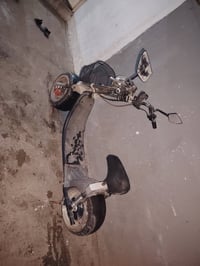 ماطور شحن للبيع ماطور نظيف بس صارله فتره متروك يعني بس يعوزه غسله بطار...