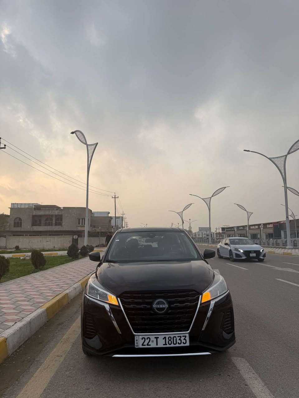 السلام عليكم
للبيع او مراوس حسب قناعة 

نيسان كيكس 2023

السعر : 127 بيه مجال بسيط حك جية 

عداد المسافة : 36 ميل فقط

ملاحظة السيارة : 3 قطع صبغ فقط 
صور سونار ورقم شاصي مرفق مع صور
 ✅

المواصفات : 

 ابواب بصمة

بصمة تشغيل 

شاشة ایباد

كاميرا 

اوتو ستوب Auto Stop‎

رادار امامي (تحديد مسار)

رادار جانبي  (نقاط عمياء)

رادار خلفي (التحذير من الاصطدام)

نظام : Eco

نظام : Normal 

نظام : Sport

تحكم استيرن 

بلاجيكتور 𝐋𝐄𝐃   بيلادي

بكلايتات𝐋𝐄𝐃   

ويل كروم

بعد هواية مواصفات…

‏‎تفاصيل اكثر الاتصال علی *********** كركوك, العراق
