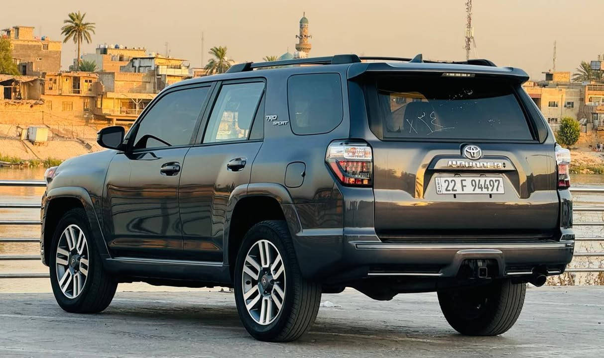 السلام عليكم 
فور رنر 2022 TRD SPORT رقم اربيل بأسم شركة وكالة او تحويل مضمون وصور الحادث مرفقة
وبيه 3 قطع كلير امريكا 
المواصفات : بصمة / جلد / كرسي كهرباء / شاشة كبيرة / كامرة / قطعتين تبريد / رادار امامي / رادار تعديل مسار / كروس سرعة / بلوجتر / 5 راكب 
مكاني بغداد 
للتواصل والاستفسار : *********** ☎️
