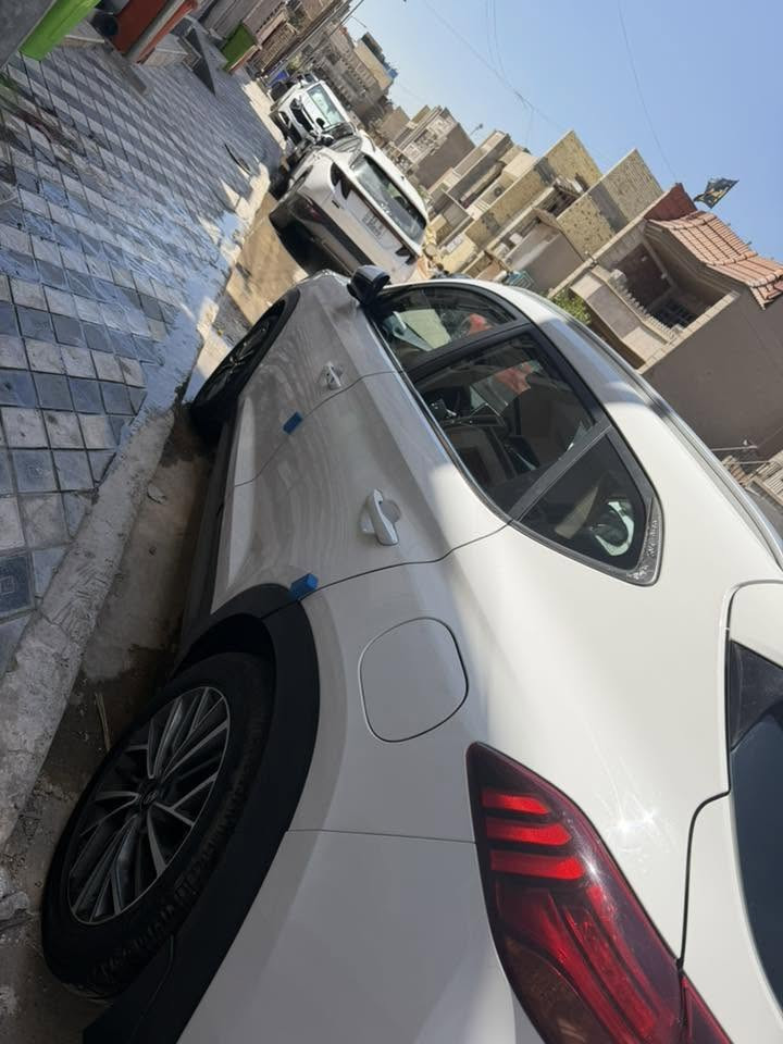 توسان ٢٠١٩ خليجي فول قمارة حديد ٥ عدسات بيها دعامية امامية صبغ وبيها بارد العنوان بغداد الغدير ***********
