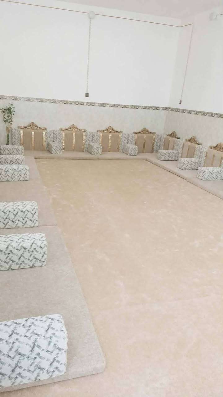 غرفه تسكام نضيفه جدا ب600 بيه مجال
جلسه جديده 20 متر مع زوليه ب400 قفل 
سرير 75 
مرجوحه 75 
عربانه 65 
عربانه ورديه ب25 فراشات طفل ب10 
كرسي طفل ب20  المكان نجف شراي يتفضل خاص


**إذا كنت صاحب هذا الإعلان وتريد حذفه لأي سبب، رجاءا أرسل رسالة إلى الدعم الفني**