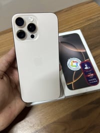 ١٦ برو ماكس ضمان ماستر استخدام قليل جدأ  بطارية ١٠٠٪؜ عدد دورات الشحن ...