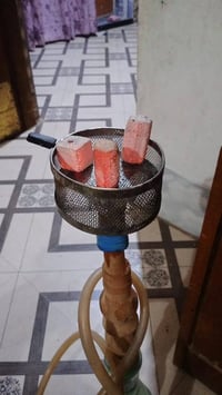 فحم نركيله • رماد قليل • أصابع كبيرة
