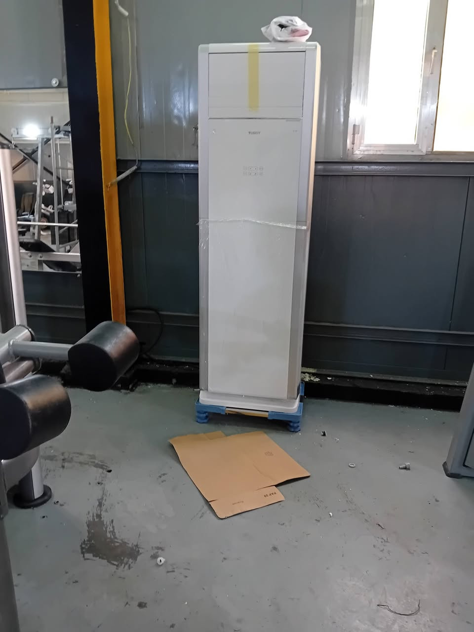 السلام عليكم 
هذا كان اخر عمل الي  الموسم الي مضى  قاعة العاب    نصب جديد  جهازين  وصيانه جهازين    يارب  موسم خير للجميع  اخوكم
الفني ابو علي    للتواصل  فقط على الرقم 
***********
