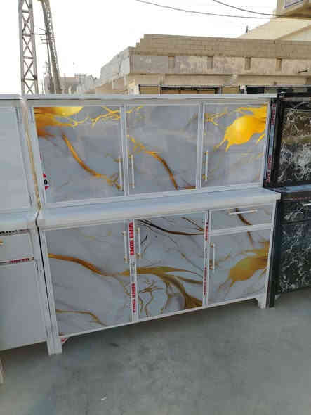 سلام عليكم وصول وجبه جديده في مزاد لأخوين العنوان المفرق الطرق والجسور مقابيل العزات بن تجه رايح عليه المفرق السعر اب 270 وبي مجال للاستفسار *********** كونترات جديد متر ونص والسنك مترا و30 يتوفر الالوان
