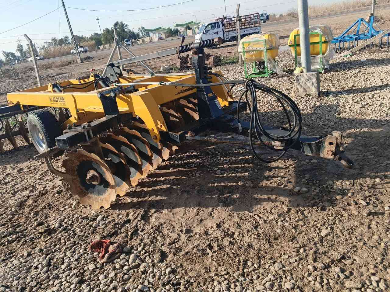 للبيع دسك البلير حجم 28 مشتقل قليل ***********
