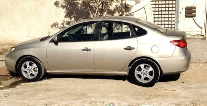 السلام عليكم متاح للبيع سياره النتره موديل 2008
وارد خليجي محرك 2000
رقم بغداد 
السياره بأسمي تحويل مباشر 
المكان كربلاء 
السعر 88 ورقه وبيه مجال 
***********
