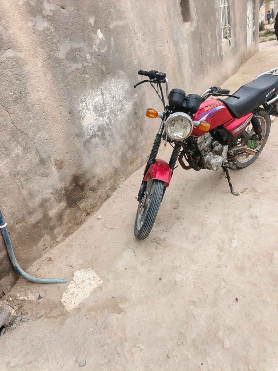 سلام عليكم درجة دايون للبيع كلك مكفوله من سرقه المكان القاسم سوق دوهان رقم ***********
