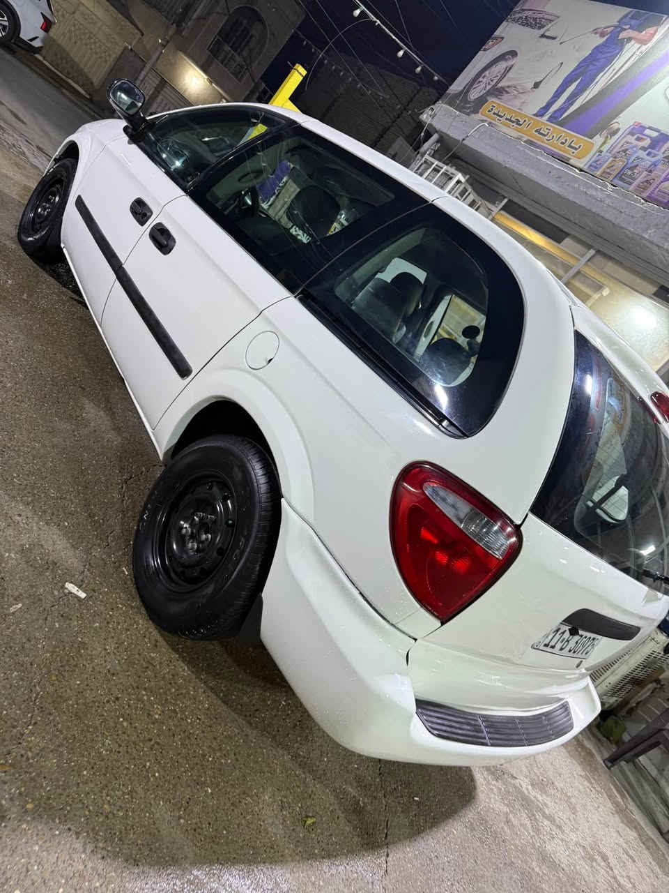 السلام عليكم شباب 
دوج كرفان موديل 2007  بدي قصير 
سياره جديده و كامله مابيه اي نقص 
محرك 3300 كير محرك جدد 
تبريد ثلج  تخم تاير 
صدر امامي و خلفي كامل 
مصبوغه حزام جماليه 
بدي قصير 
غرفه السياره جديده و حلوه 
سياره خير من الله و بالعافيه ع الياخذه 
رقم بغداد نكليزي و هزه كله جديد  و باسمي 
للتواصل *********** 
و ٲٍنٍـٍّМ Ế ـٍْي بخدمتكم بغداد, العراق
