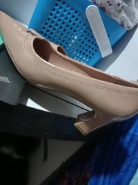 كعب جديد ممستعمل قياس ٤٠