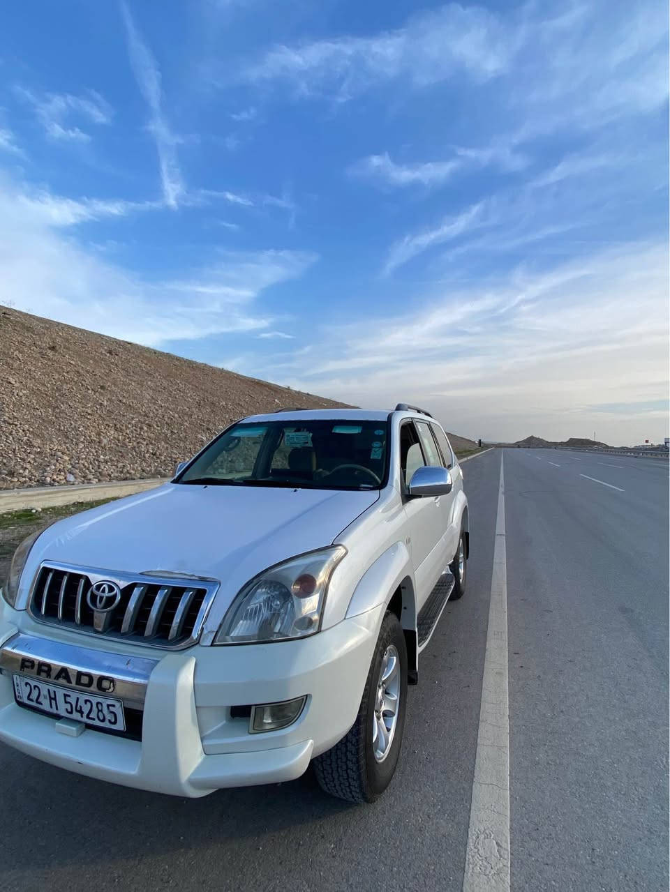برادو 
موديل 2008
السيارة بيها قطعة وحدة
مواصفات السيارة :
فور ويل 
محرك 2700
عليها منظومة غاز 80 لتر
تبريد تدفئة
غرفة السيارة كلش نظيفة
تايرات جدد 
وبالاضافة عليها ادامة كاملة (نوزلات_ بلكات_ حدادية امامية وخلفية )
لايتات زنون 
ممشى السيارة 266 الف km
شرط التحويل والغرامات
للاستفسار ***********
مكاني اربيل أربيل, العراق
