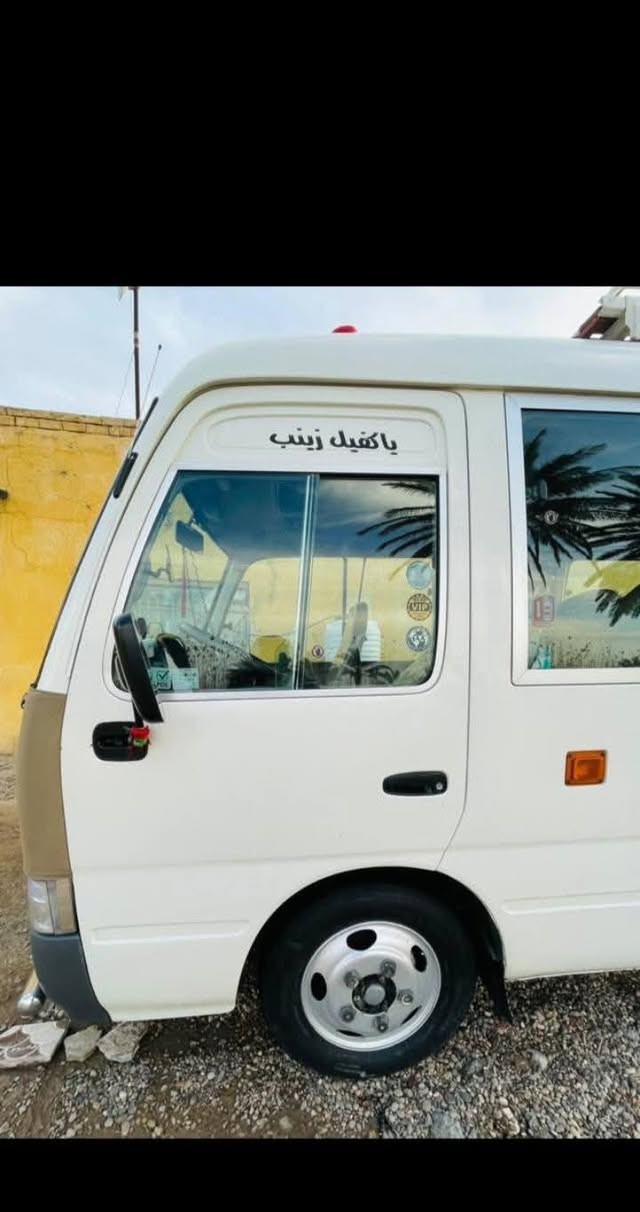 السلام عليكم   كوستر للبيع موديل 15 السياره جاهزا ع الاخير كير اكسل مكينه منضومة غاز 100 لتر السياره متذب عليهه دينار   بيهه تصليح ب الكشر السعر 290  باقي التفاصيل اتصل ***********@
