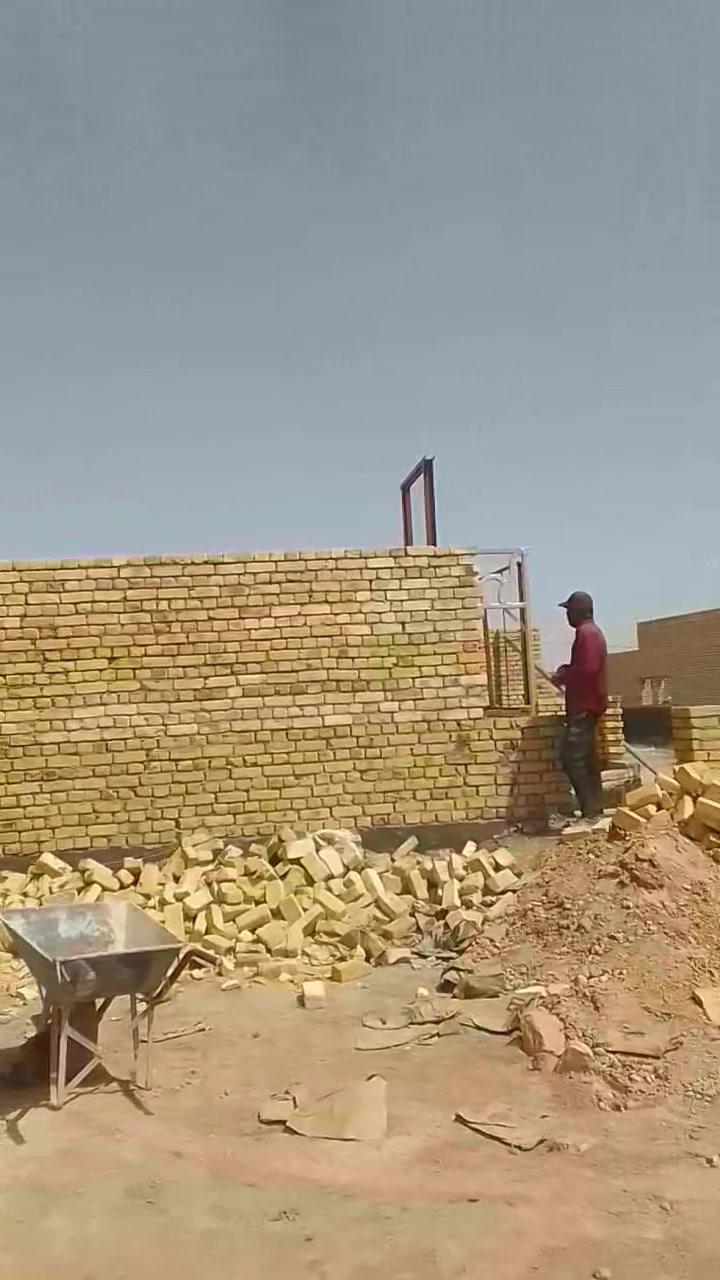 خلفه بناء متفرغ ومن الله التوفيق ربي يرزق ***********
