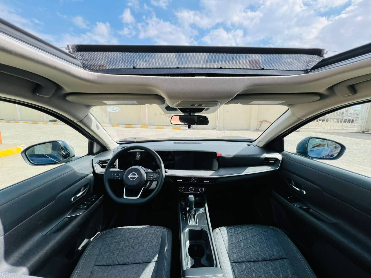 نيسان كيكس 2025. AWD
فول ماصفات. پانوراما.  سعررر 160$. 
نص قباخ صندوق صبخ بدون دواخل بدون ارباك
***********واتس اب
