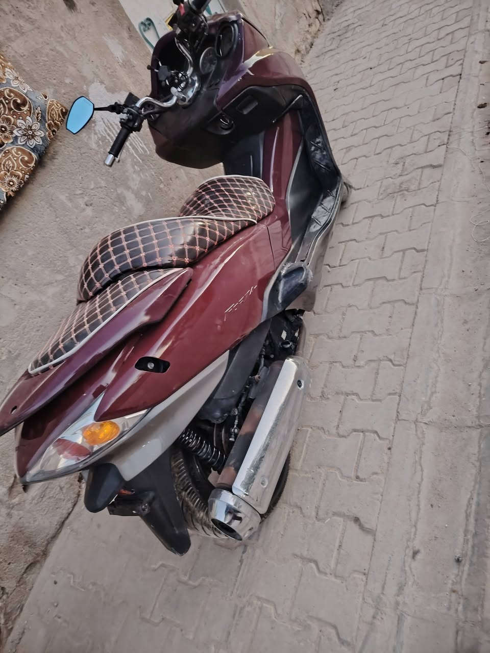 صفر عشره  شرط نظافه بيها بس قفل جنطه عاطل   مصبوغه جماليه


**إذا كنت صاحب هذا الإعلان وتريد حذفه لأي سبب، رجاءا أرسل رسالة إلى الدعم الفني**