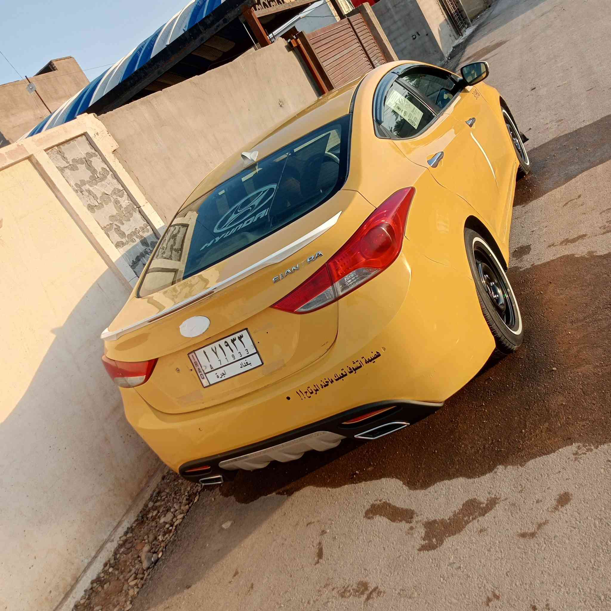 سلام عليكم النترا موديل 2011 وارد امريكي بيه سونار مرفق بل نشر كلشي موضح مكينه 1800 دوش مكينه وكير مكفولات صدر جديد تبريد ثلج صدر جديد هيئه وغرامات صفر سعر 90 وبيه مجال قليل مكلف بل نشر عنوان بغداد دوره رقمي ***********
