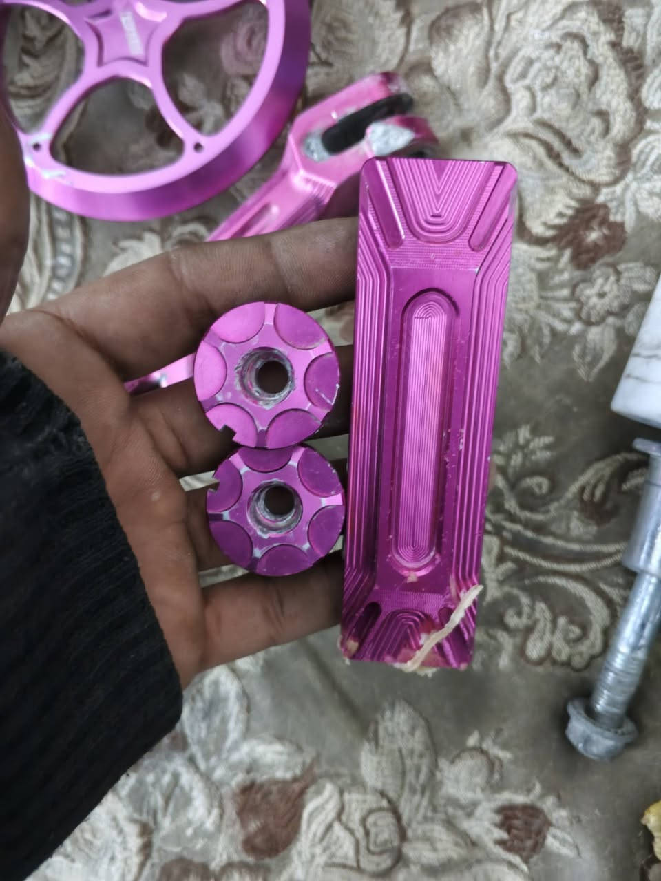 للبيع كلمن وسعره ماكان بعقوبه ***********
