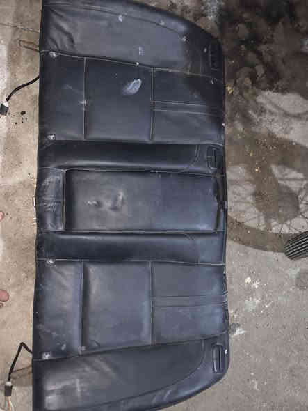 بك لايت هونداي أيونيك ٥   وكشن سايق  هونداي وكشن خلفي بس ضهر  كلمن وسعره تعال خاص او تصل عله الرقم ***********
