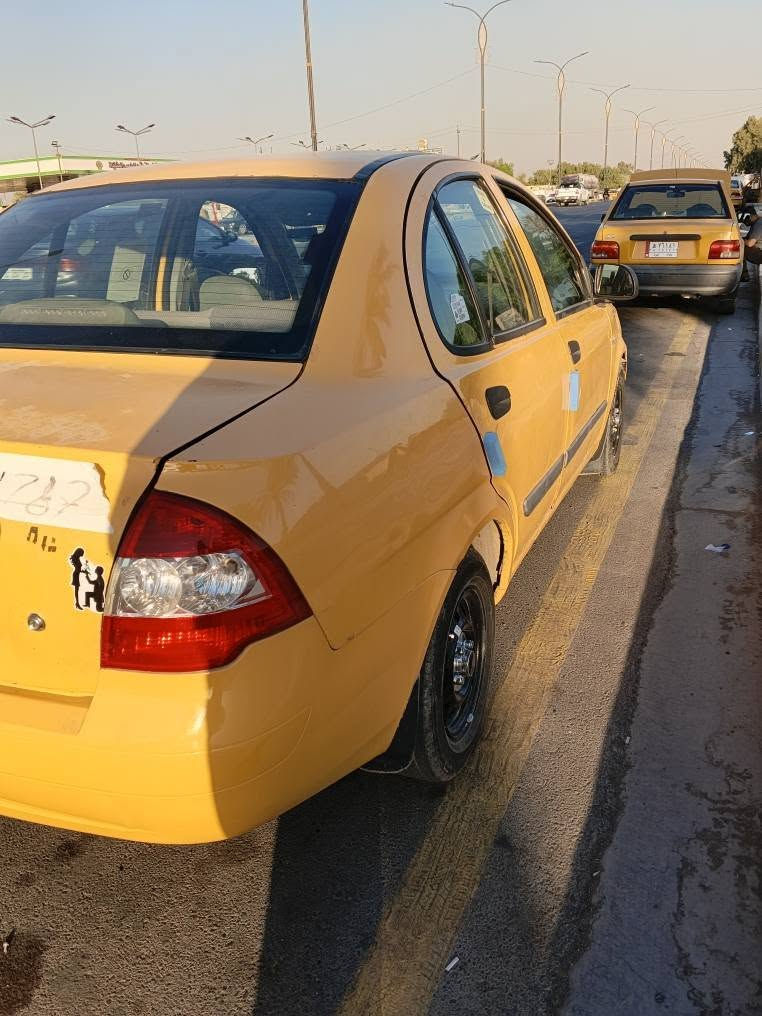 بيع مستعجل سياره خير من الله نقص بيها تبريد وبيها خيط بخار 
وبيها طخات خفيفه لا صبغ وشواصي كفاله تفصاصيل اكثر نتصال *********** بغداد, العراق
