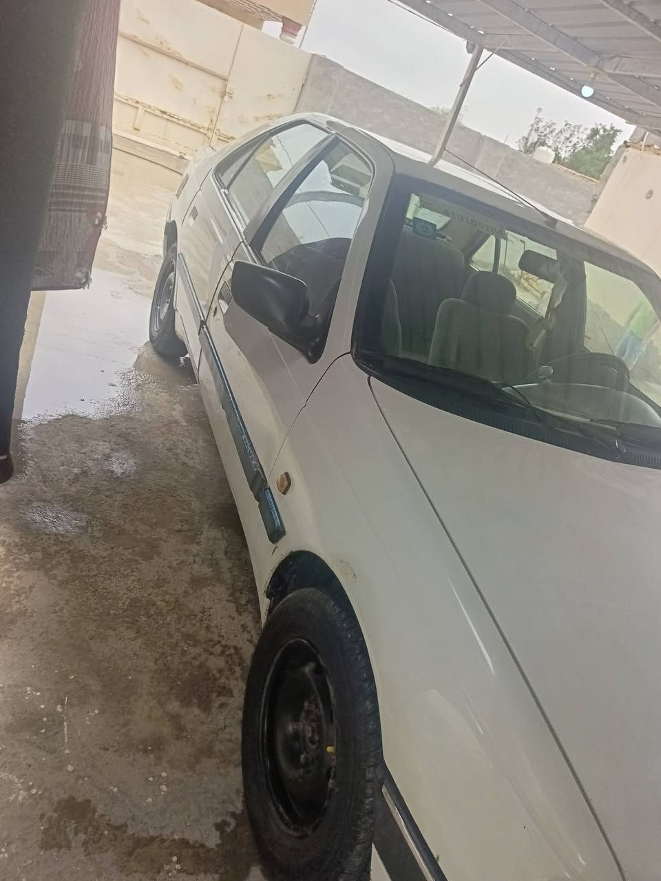 سلام عليكم بيجو 405 مديل 2010
سياره بسمي جاهزه كير ومكينه جديده مكفولات بيهة طخه بل جاملغ الخلفي مثل ما موظح بصوره بعدني مصابغه السعر 
39 وبيهة مجال بسيط *********** المحافظه واسط
