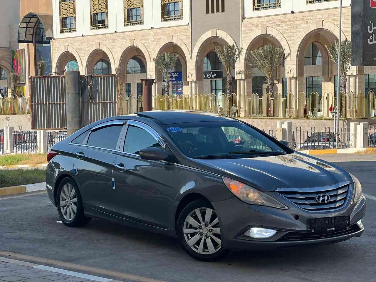 بسعرر 14800 هواندي سونتا 2013 فل رقم 1 بنوراما بصمه محرك20 gti كاتينه حديد كامبيو تماتك صاله قياده سفاررر ماشيه 140 كيلو خاليه من القص والسوس والحوادث سريه قومات جدد المزايا فل بنورما بصمه شاشه كاميره فليتشه في المرايه صالون جلد نضيف دخليه ربي يبارك خاليه من العيوب باذن الله وشكرا 
الرقم ‭0926676103‬السعر14800


**إذا كنت صاحب هذا الإعلان وتريد حذفه لأي سبب، رجاءا أرسل رسالة إلى الدعم الفني**