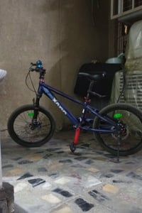 دراجة هوائية • للبيع