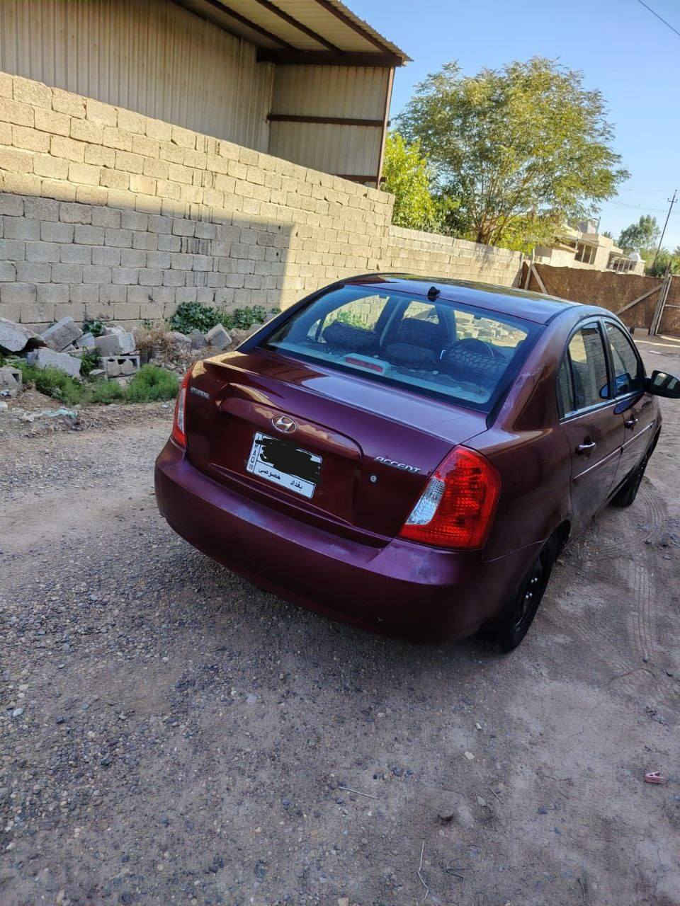 السلام عليكم
اكسنت وارد أمريكي موديل 2009
شبه مكفوله 
البنيد مصبوغ  ويحتاج الها تعديل بسيط على البارد بالجنطه وبيها بعض الجرد
السعر/75 وبيها مجال 
مكاني بغداد المدائن
رقم الهاتف *********** متواجد واتساب
