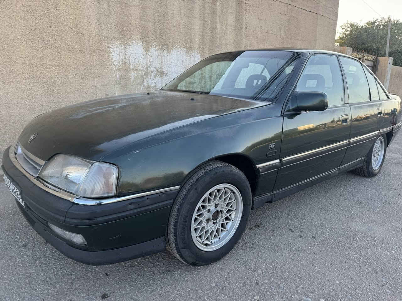 اوبل اوميكا مكينه 2000 كير اوتوماتيك السياره حلوه رقم سليمانيه السعر 35 وبيها مجال قليل  ‭***********
