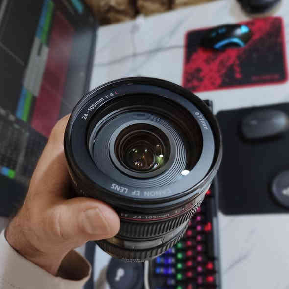 canon lens 24-105 f/4
red frame from canon 
clean 85%
السعر 400 الف
***********
