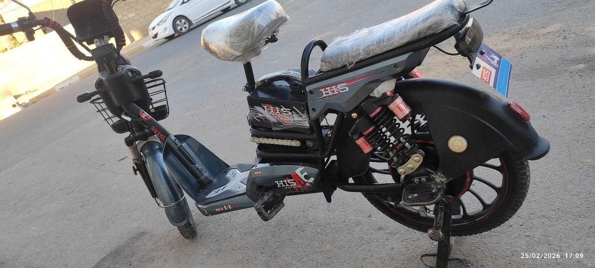 متاح باسكل  شحن نظيف  للبيع 
بطاريته بحالة ممتازة كهربائياته شغالة معروض ب180 الف


**إذا كنت صاحب هذا الإعلان وتريد حذفه لأي سبب، رجاءا أرسل رسالة إلى الدعم الفني**