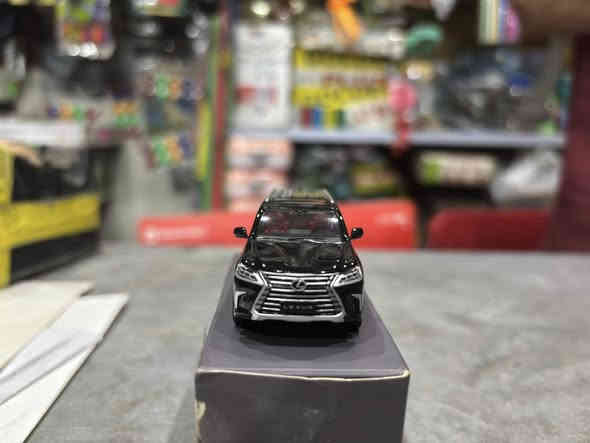 2016 Lexus LX570
الشركة موضحة على العلبة 

الحجم 1:64

السعر 25 الف فقط 🔥

يتوفر توصيل لجميع محافظات العراق 🤩💙

 📍العنوان / شارع فلسطين - خلف المستشفى العالمي 
مكتبة الأمين للحجز و الاستفسار على الرقم او مراسلة الصفحة ***********
#مصغرات #سيارات_مصغرة #بغداد
