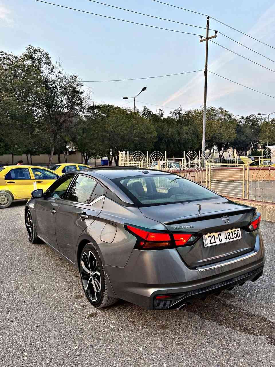 نيسان التيما
موديل/2023

لون /نفطي

رقم/سليماني

ماشي/٥٣ مايل

مواصفات/SR plass

سلايت

شاشة كبير

اوتوبريك امامي/خلفي

رادار(٣٦٠)درجة

خط شارع

كاميرة خلفي

حاسات

كشينات كهرباي/هيتر/ جلد

شحن مبايل

تحكم ستيرن

تشغيل ع بعد

ضررها فقط بونيد و خفيف ايرباك ستيرن سونر و رقم شاسي و صورة حادث مرفق بالمنشور

سعر/175$ بيها مجال

مكاني كلار

***********
