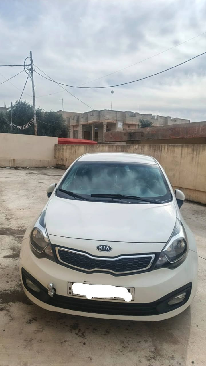 كيا ريو منغولي 
موديل 2012

رقم نينوى مسطرة

سيارة  شرط تحويل

طخم تاير جديد 

تدفئة و تبريد 

مكينة 14 

وارد  امريكي 

مكينة و گير شرط

 بيه واتس***********
